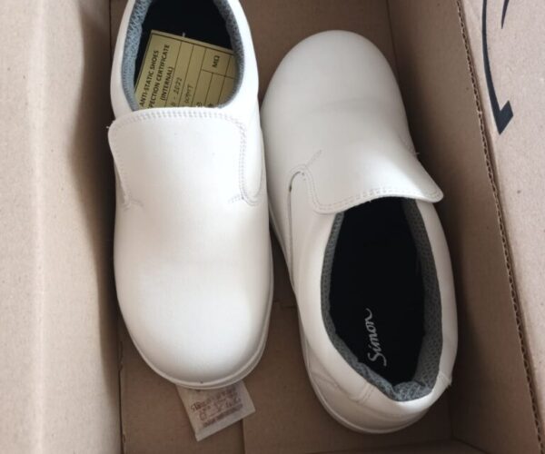 Produk Safety Shoes Amara Uniform (2)
